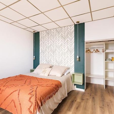 Appartement Cozy En Face De La Gare - Сен-Бріє Екстер'єр фото